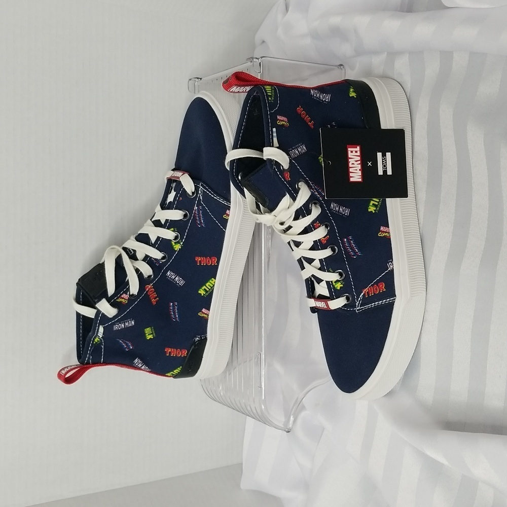 TOMS X MARVEL NAVY TRAVEL LITE HIGH TOP SNEAKER SIZE 7.5 MENS